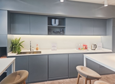 10 m² Shared workspace  in Dubai, Metal Park Kezad (0) - 5 | MatchOffice