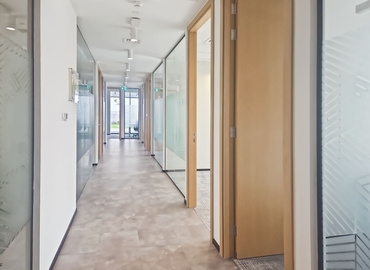 10 m² Coworking space  in Dubai, Metal Park Kezad (0) - 13 | MatchOffice