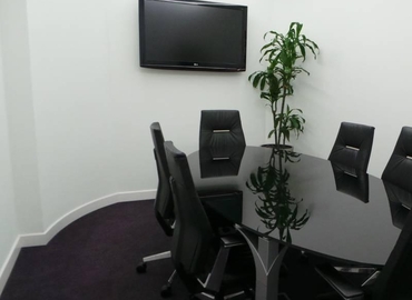 21 m² Serviced office property for rent in Abu Dhabi, Level O1 (%[postal_code]) - 4 | MatchOffice.com