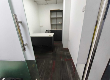 Office Port Saeed 000 Dubai