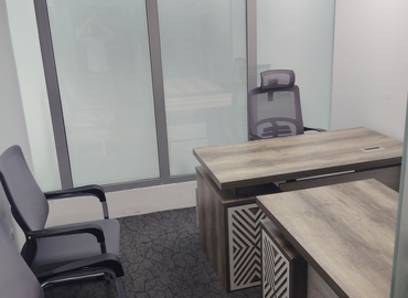 Office 777V+Q8G 00 Dubai