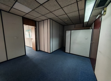 Office Baniyas Square Station 00000 Dubai