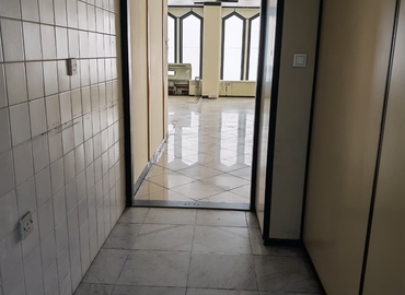 Office Riggat Al Buteen 00000 Dubai