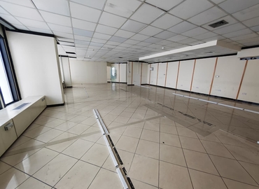 Office Riggat Al Buteen 00000 Dubai