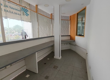 Office Riggat Al Buteen 00000 Dubai