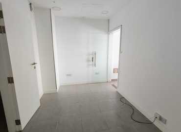 Office Riggat Al Buteen 00000 Dubai