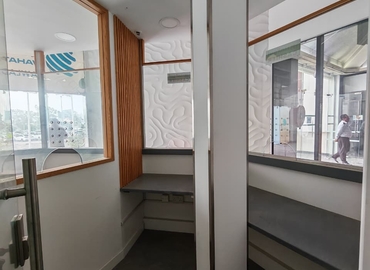 Office Riggat Al Buteen 00000 Dubai