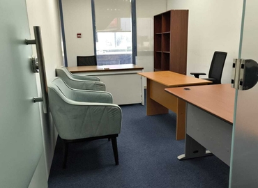 Office Service Road 40 00000 Dubai