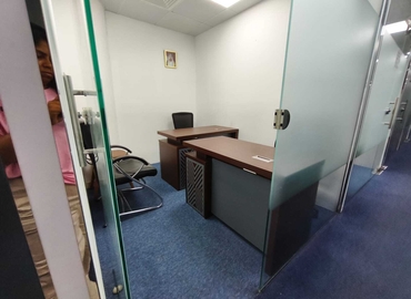 Office Al Garhoud 000 Dubai