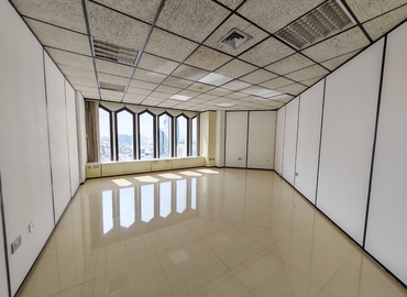 Office Riggat Al Buteen 00000 Dubai