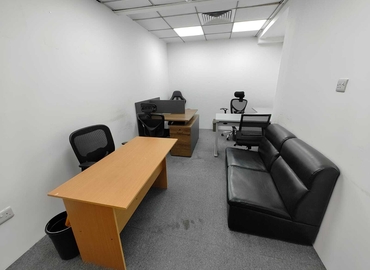 Office 9th Street 10 000 Dubai