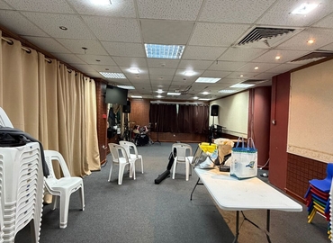 Office Khalid Bin Al Waleed Rd 00000 Dubai