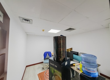 Office Al Garhoud 00000 Dubai