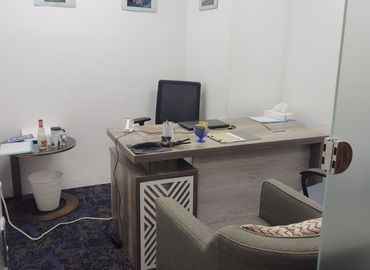 Office 777V+Q8G 000 Dubai