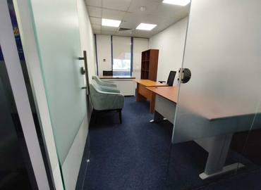 Office 777V+Q8G 000 Dubai
