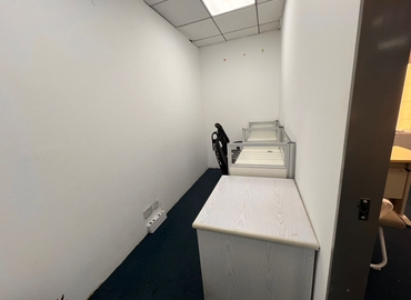 Office P114 Sheikha Maryam Building 00000 Dubai