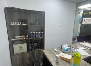 Office 777V+Q8G 000 Dubai