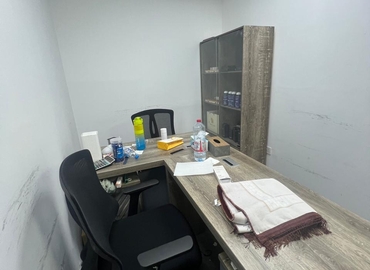 Office 777V+Q8G 000 Dubai