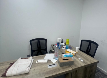 Office 777V+Q8G 000 Dubai