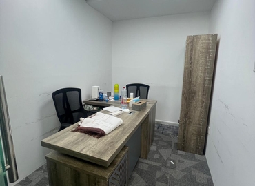 Office 777V+Q8G 000 Dubai