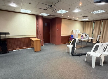 Office Khalid Bin Al Waleed Rd 00000 Dubai