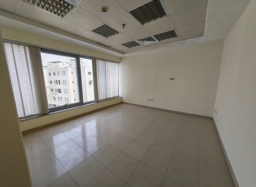 Office Al Muraqqabat 00000 Dubai