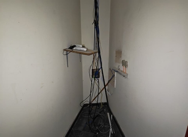 Office Al Muraqqabat 00000 Dubai