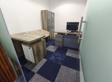 Office 777V+Q8G 000 Dubai