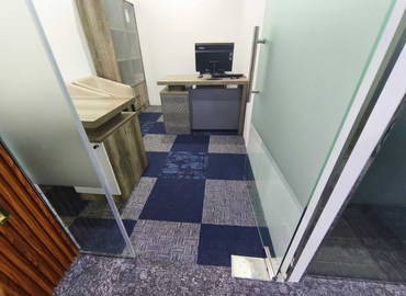 Office 777V+Q8G 000 Dubai