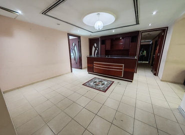 Office Al Muraqqabat 00000 Dubai