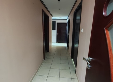 Office Al Muraqqabat 00000 Dubai