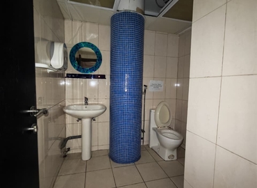 Office Al Muraqqabat 00000 Dubai