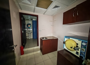 Office Al Muraqqabat 00000 Dubai