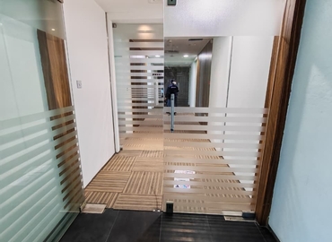 Office Al Muraqqabat 00000 Dubai