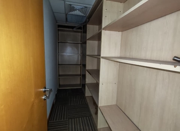 Office Al Muraqqabat 00000 Dubai