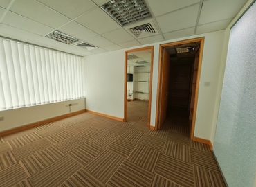Office Al Muraqqabat 00000 Dubai