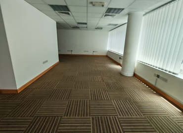 Office Al Muraqqabat 00000 Dubai