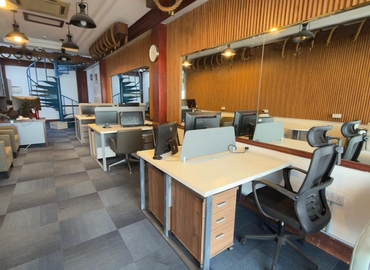 Office 777V+Q8G 000 Dubai