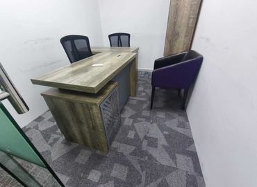 Office 777V+Q8G 000 Dubai