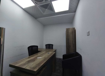 Office 777V+Q8G 000 Dubai