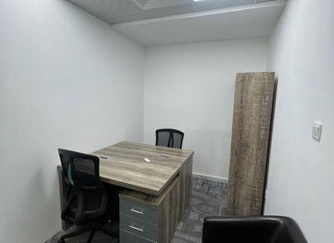 Office 777V+Q8G 000 Dubai