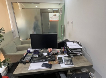 Office 777V+Q8G 000 Dubai