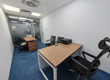 Office Al Garhoud 00000 Dubai