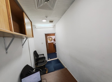 Office Al Garhoud 00000 Dubai
