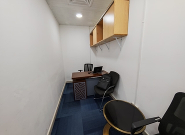 Office Al Garhoud 00000 Dubai