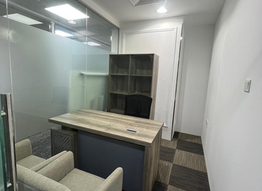 Office 777V+Q8G 000 Dubai