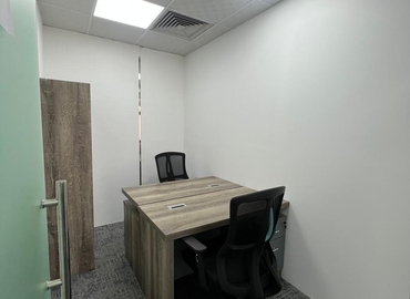 Office 777V+Q8G 000 Dubai