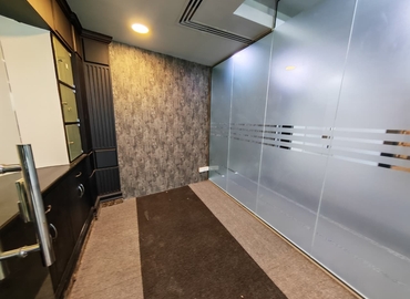 Office Al Garhoud 00000 Dubai