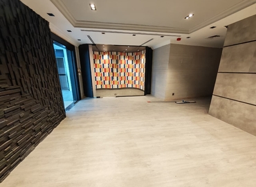 Office Al Garhoud 00000 Dubai