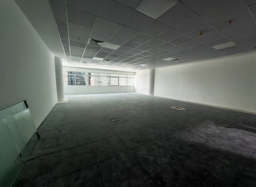 Office Al Garhoud 00000 Dubai